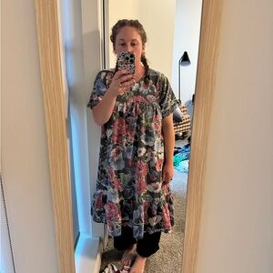 Dancing Kind Vintage floral dress